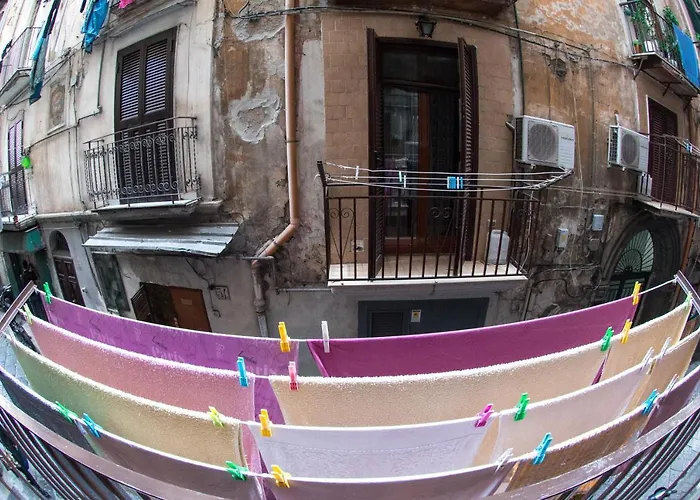 Vecchia Napoli - Quartieri Spagnoli
